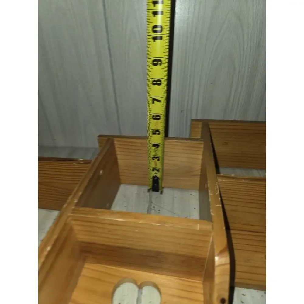 Vintage Heart Cutout 3 Tier Display Shelf Wood W/Pegs Rustic Country Farmhouse